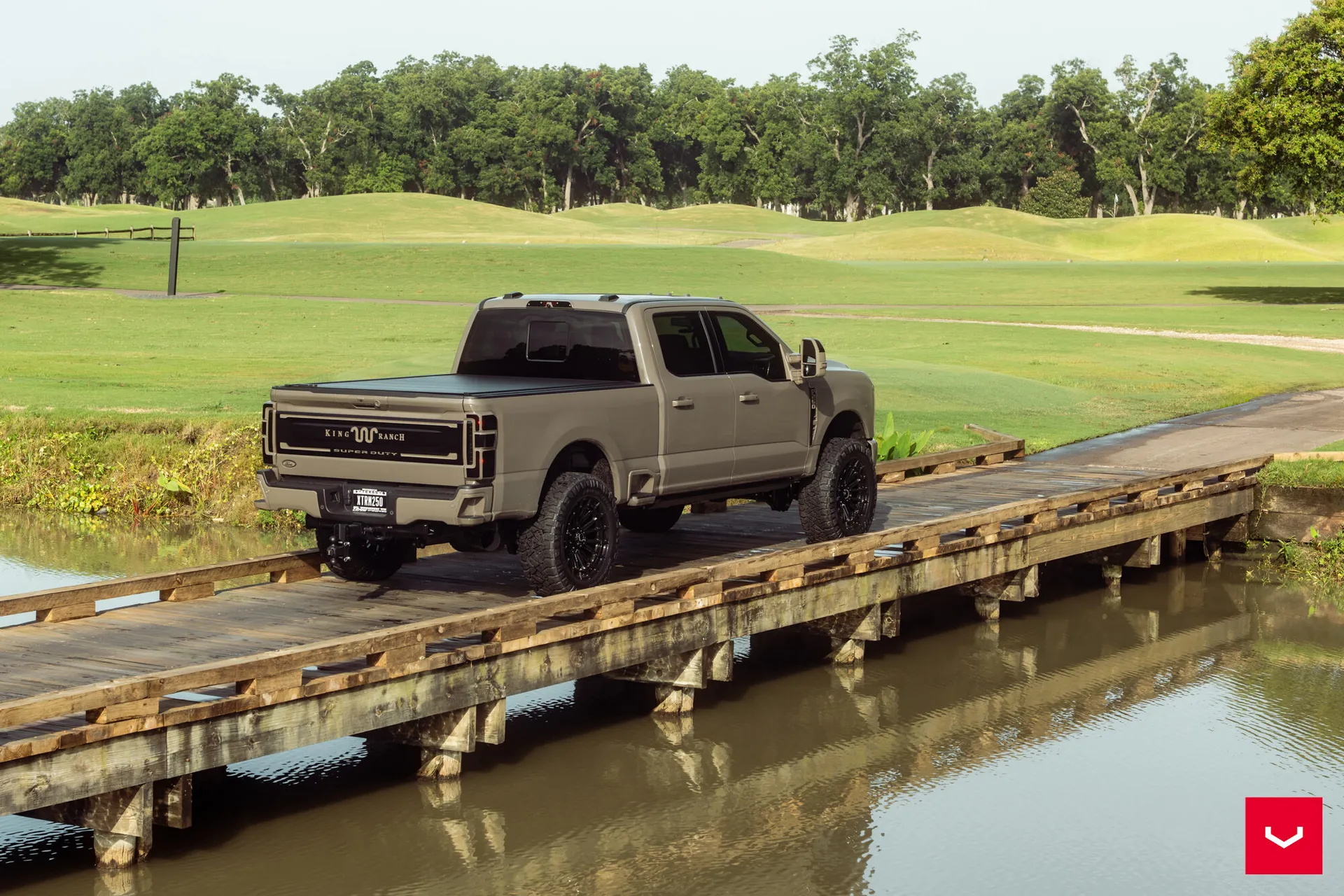 Ford F-250 / F-350, 11
