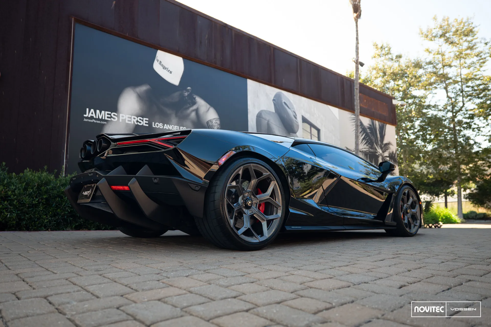 Lamborghini Revuelto, 2