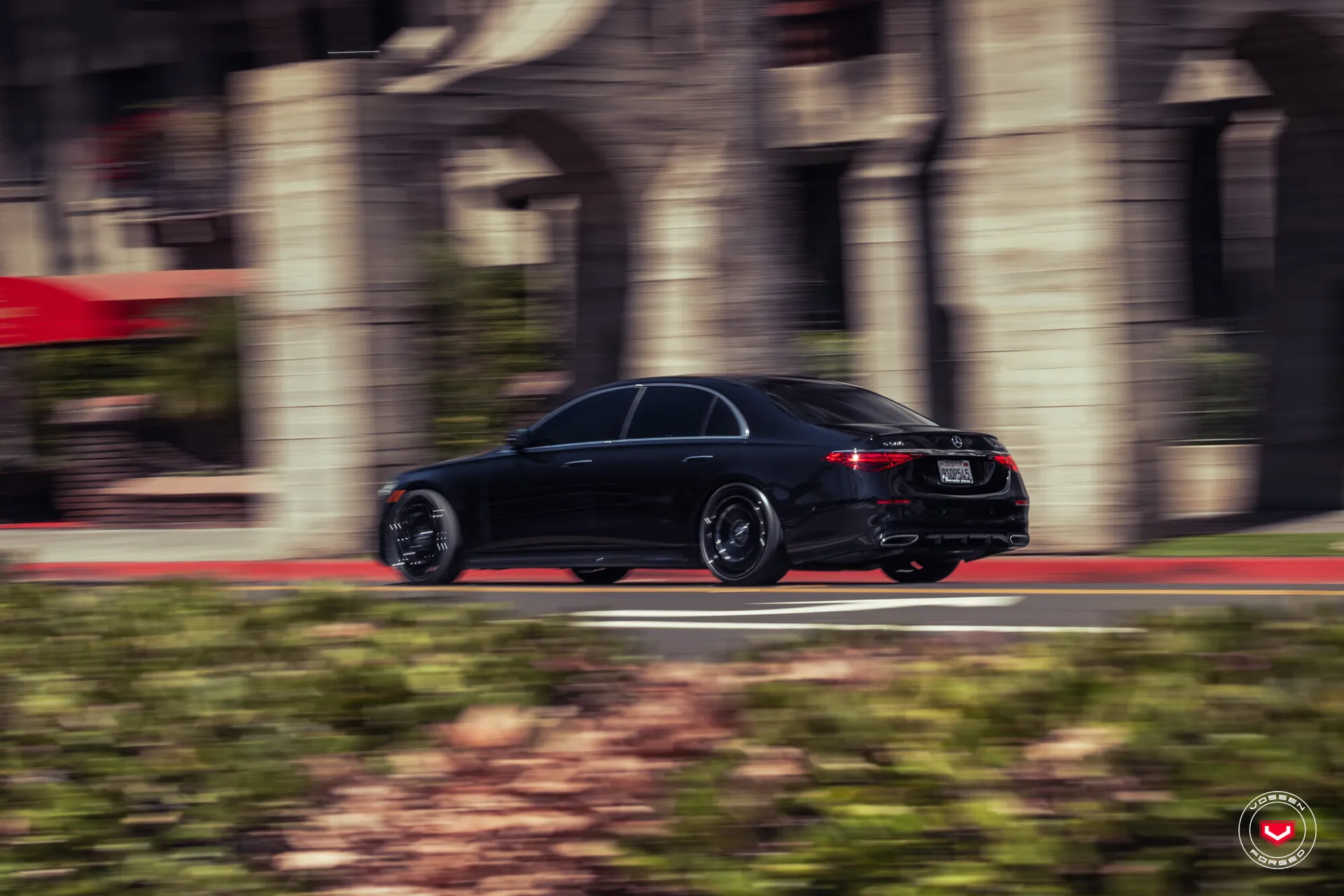 Mercedes Benz S-Class, 2