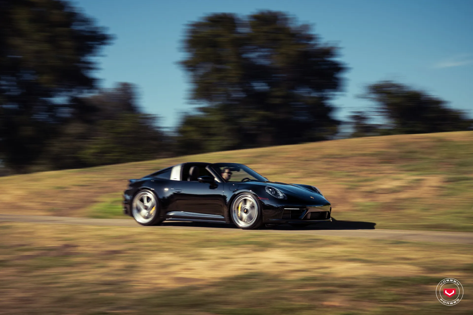 Porsche 992, 5