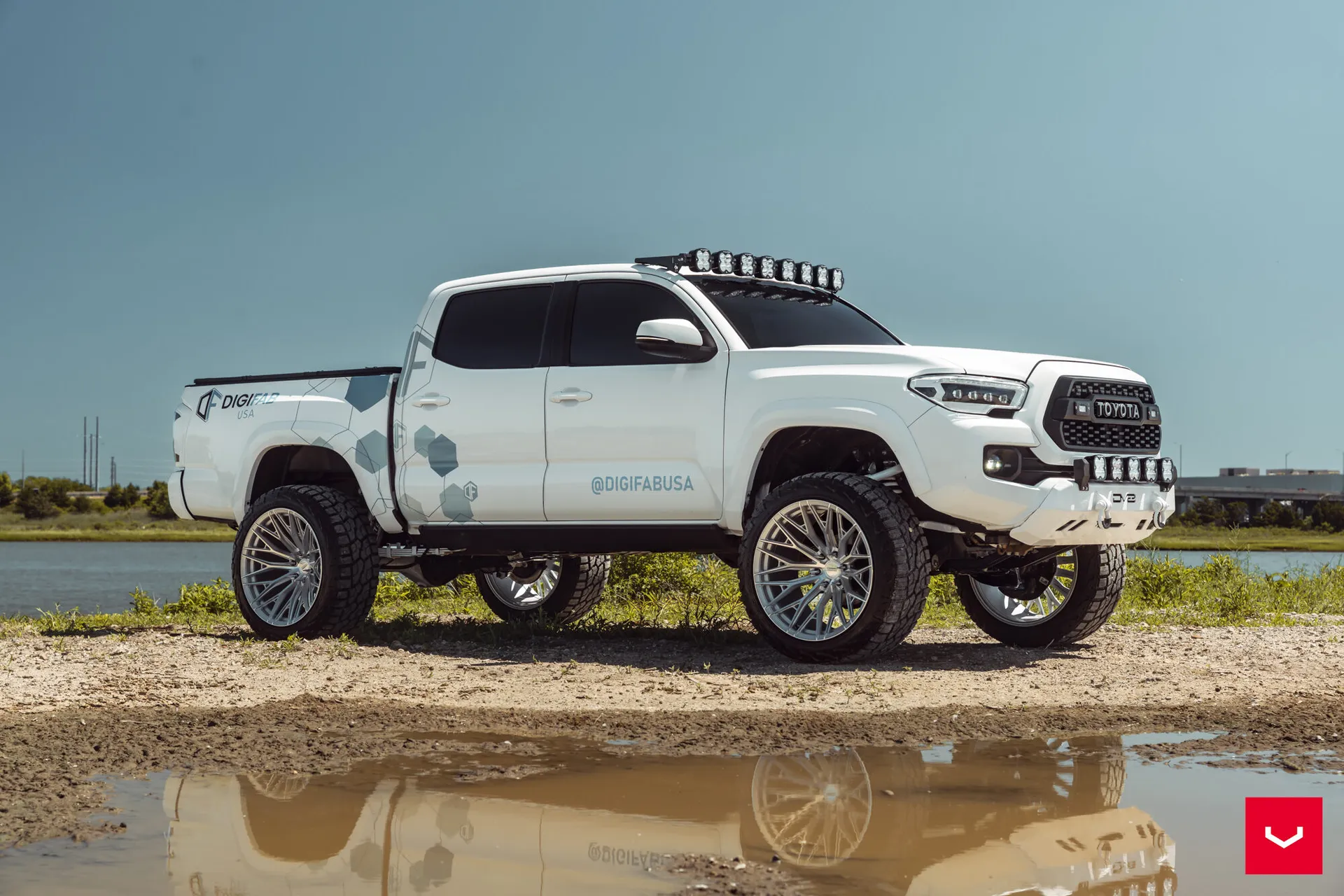 Toyota Tacoma, 8