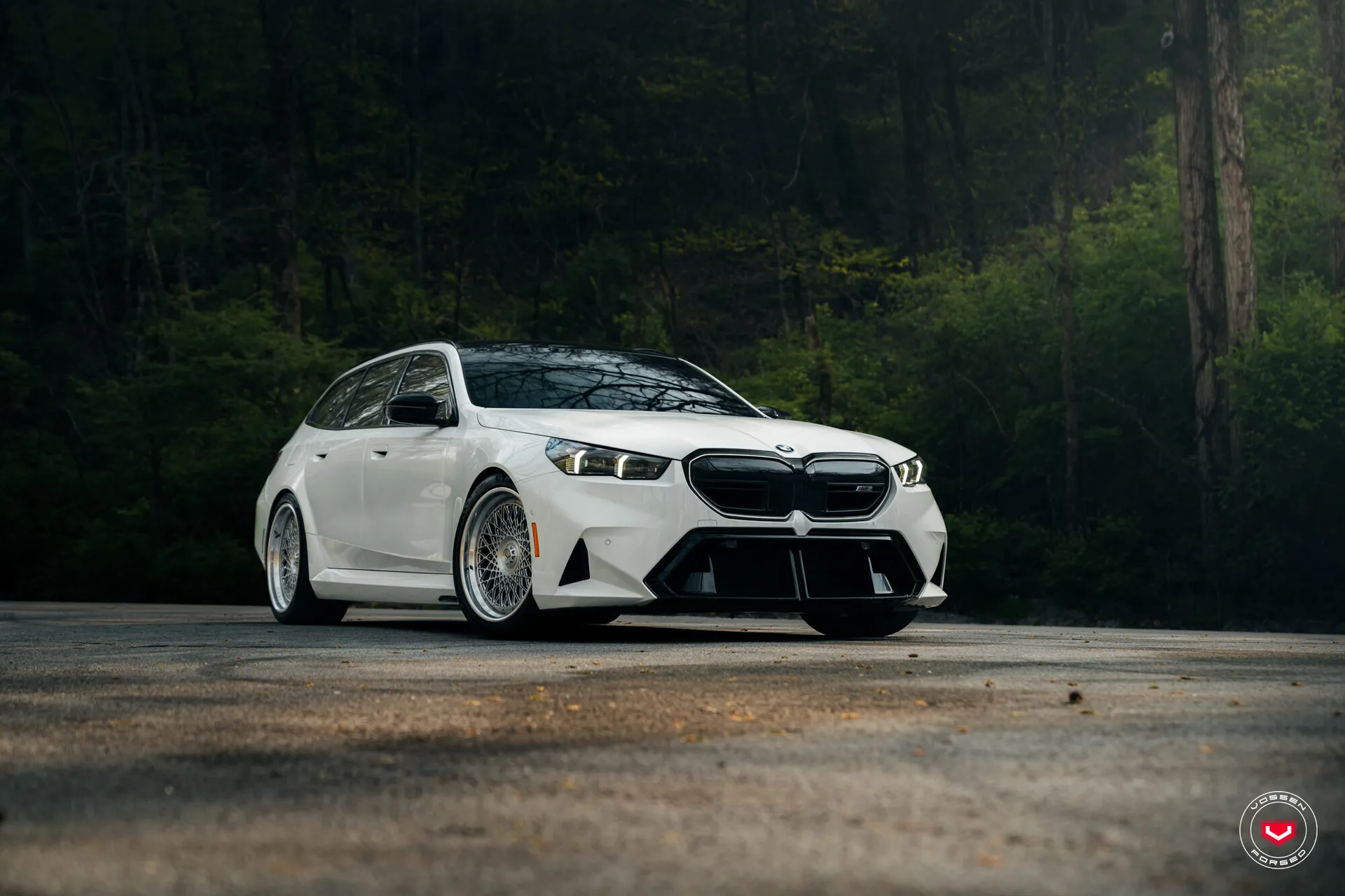 BMW 5 Series / M5, 36