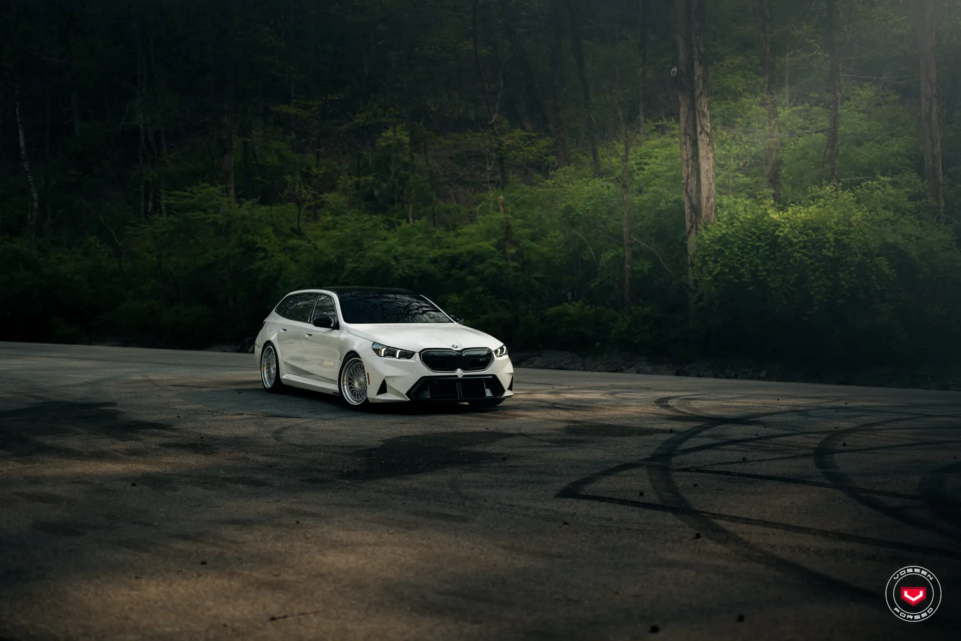 BMW 5 Series / M5, 30