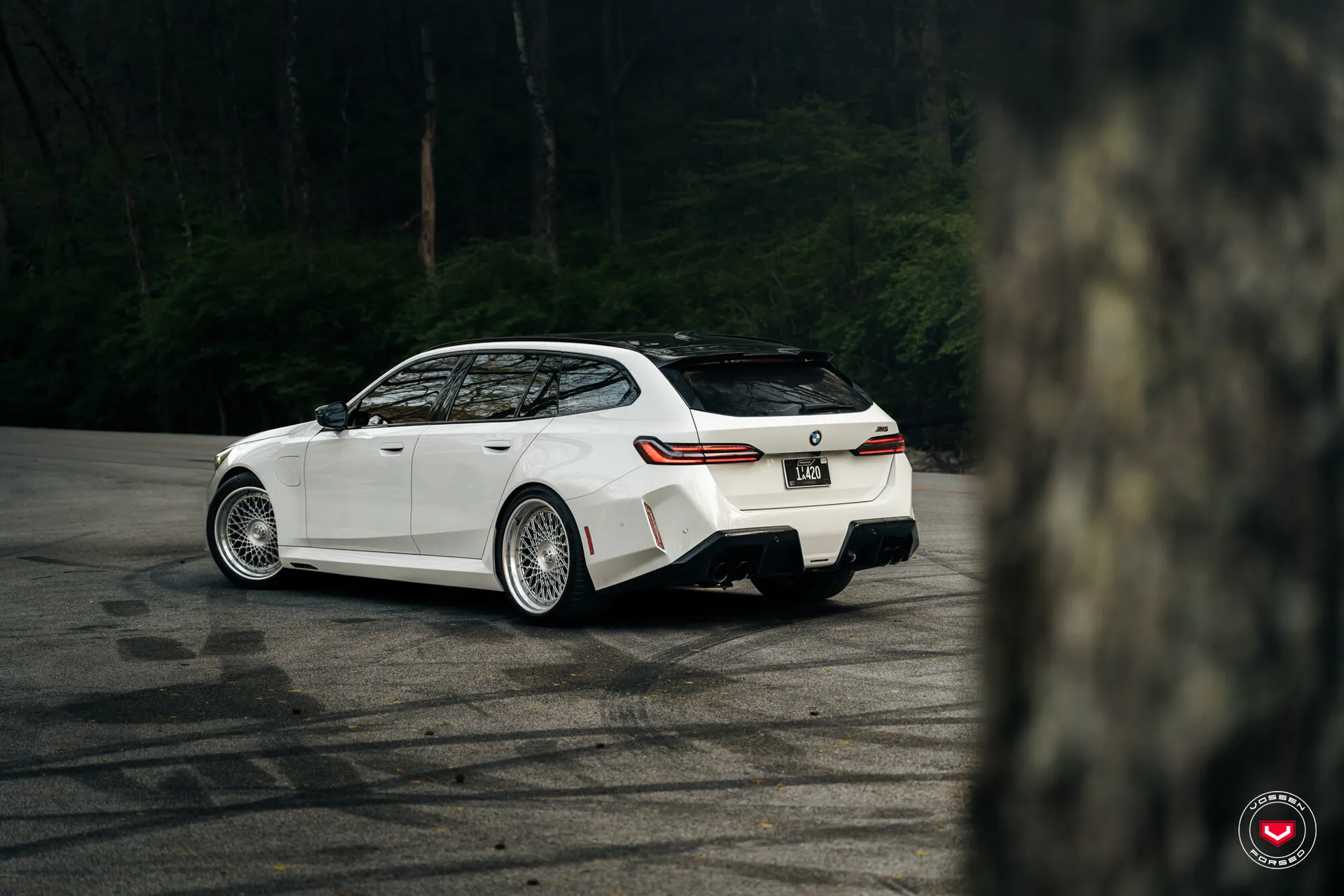 BMW 5 Series / M5, 24