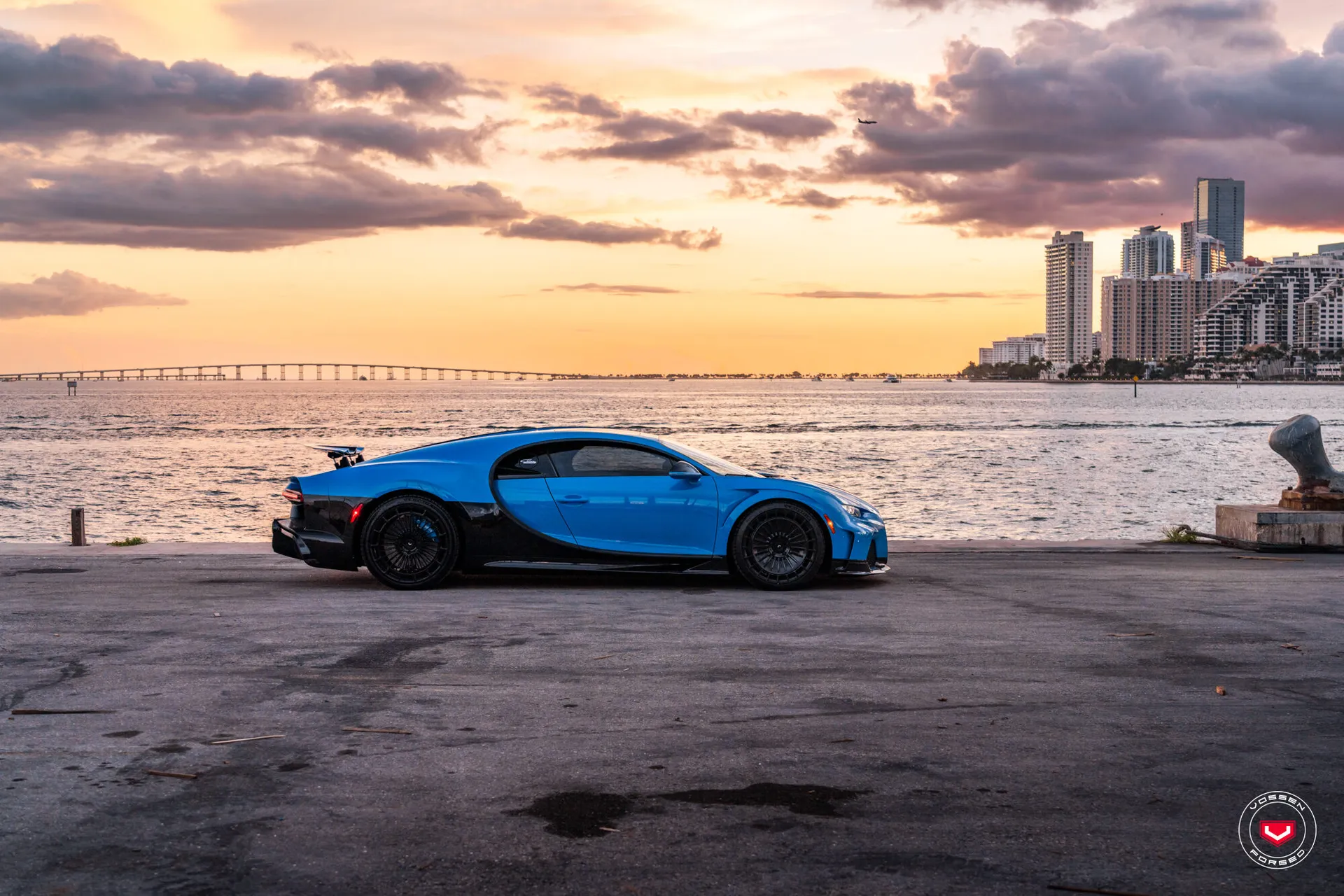 Bugatti Chiron, 4