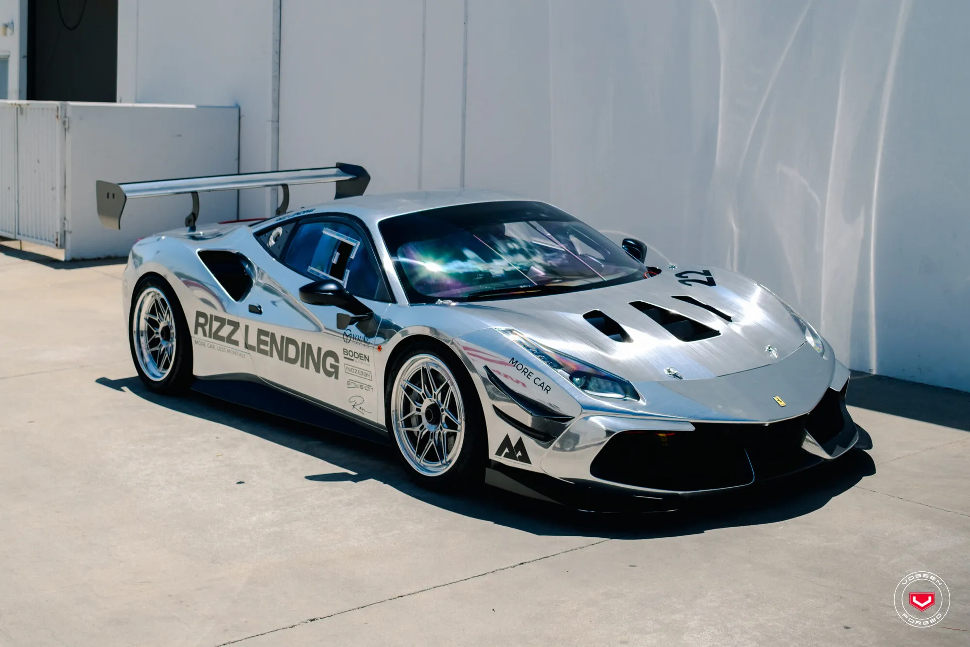 Ferrari 488, 10