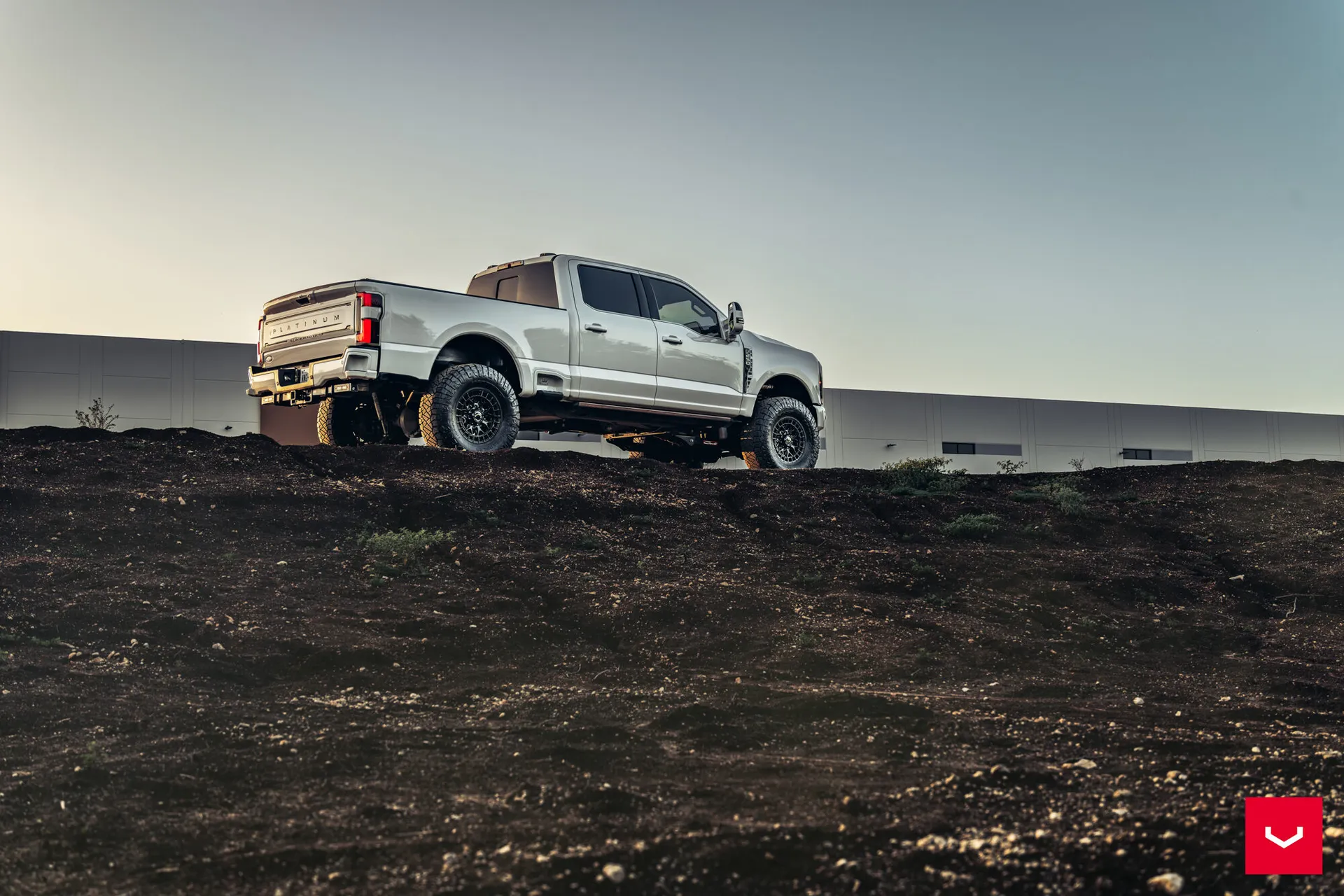 Ford F-250 / F-350, 10