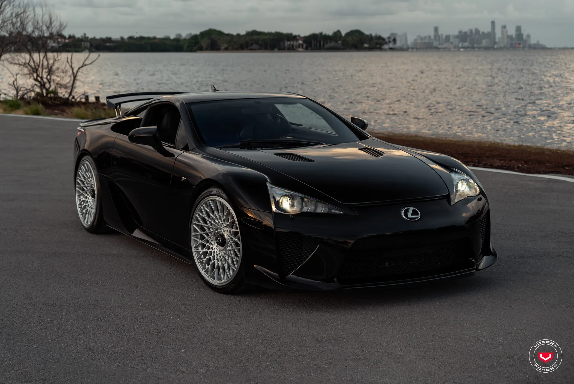 Lexus LFA, 9