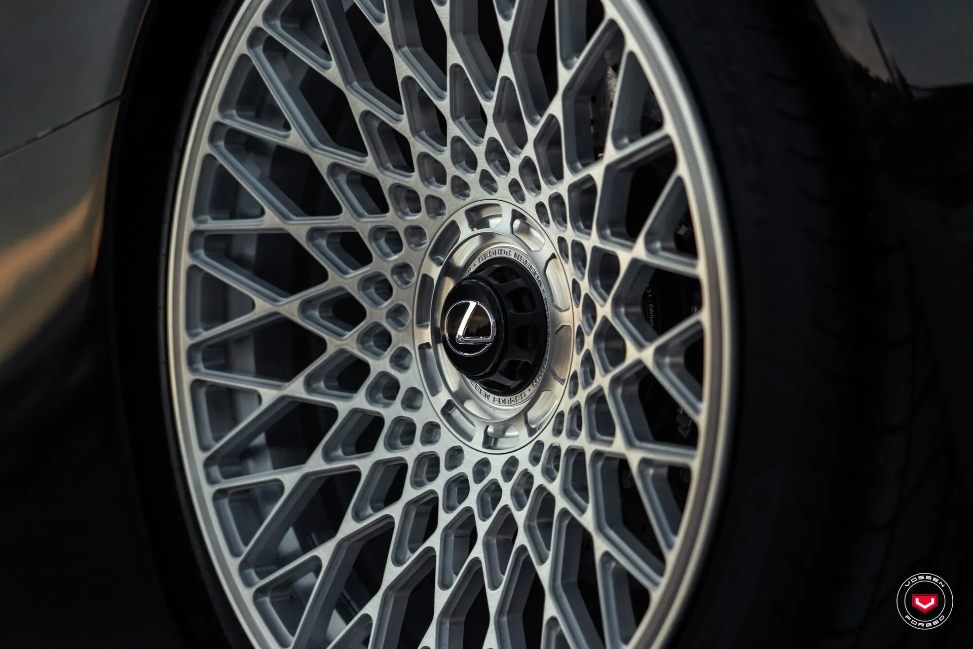 Lexus LFA, 4