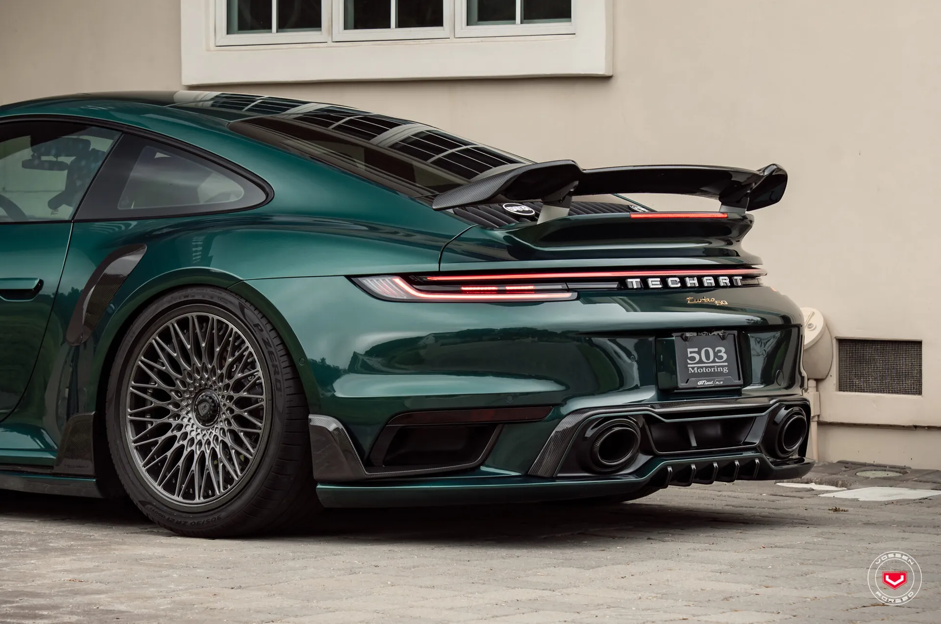 Porsche 992, 6