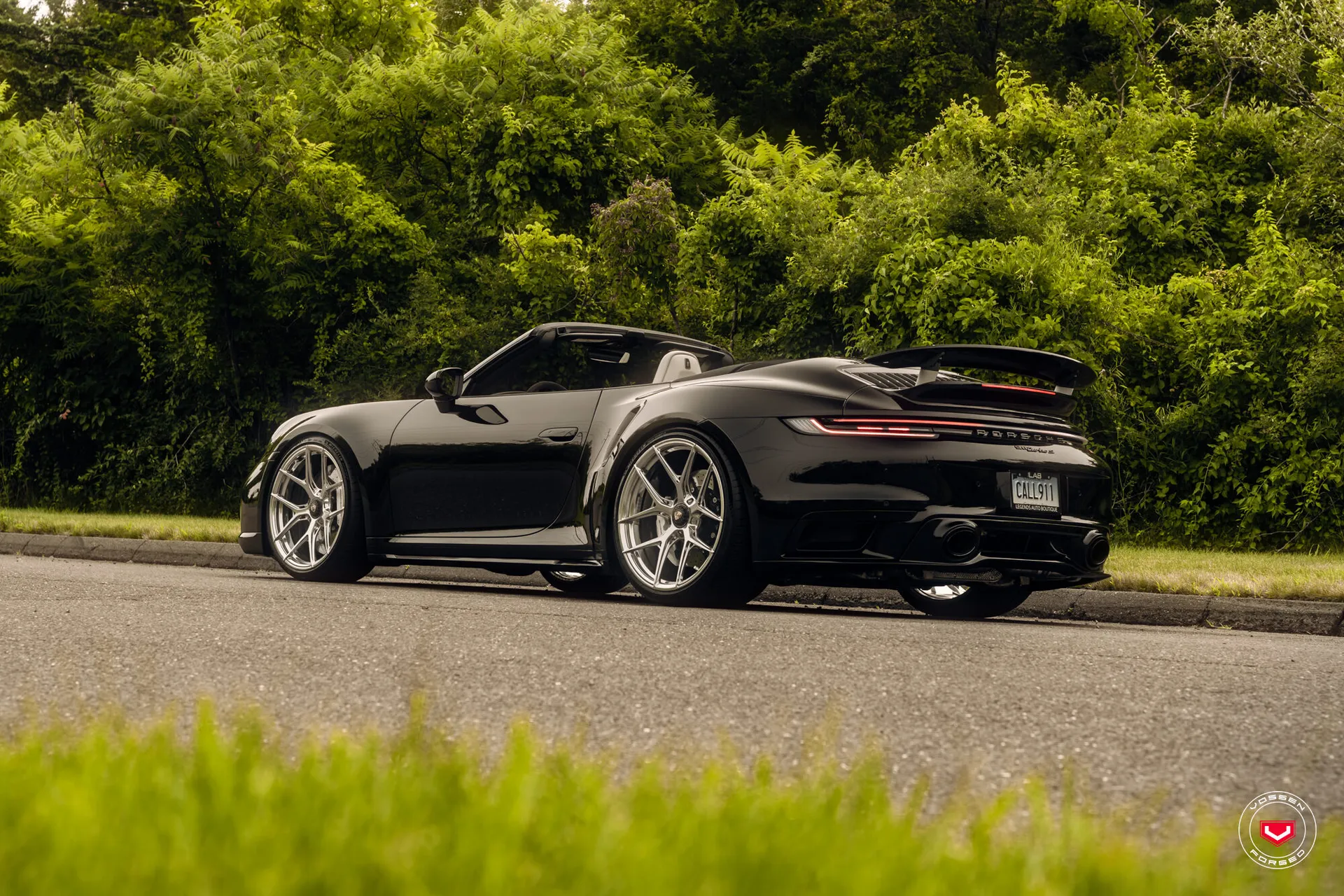 Porsche 992, 4