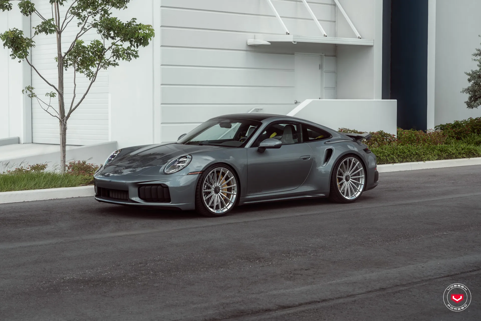 Porsche 992, 11