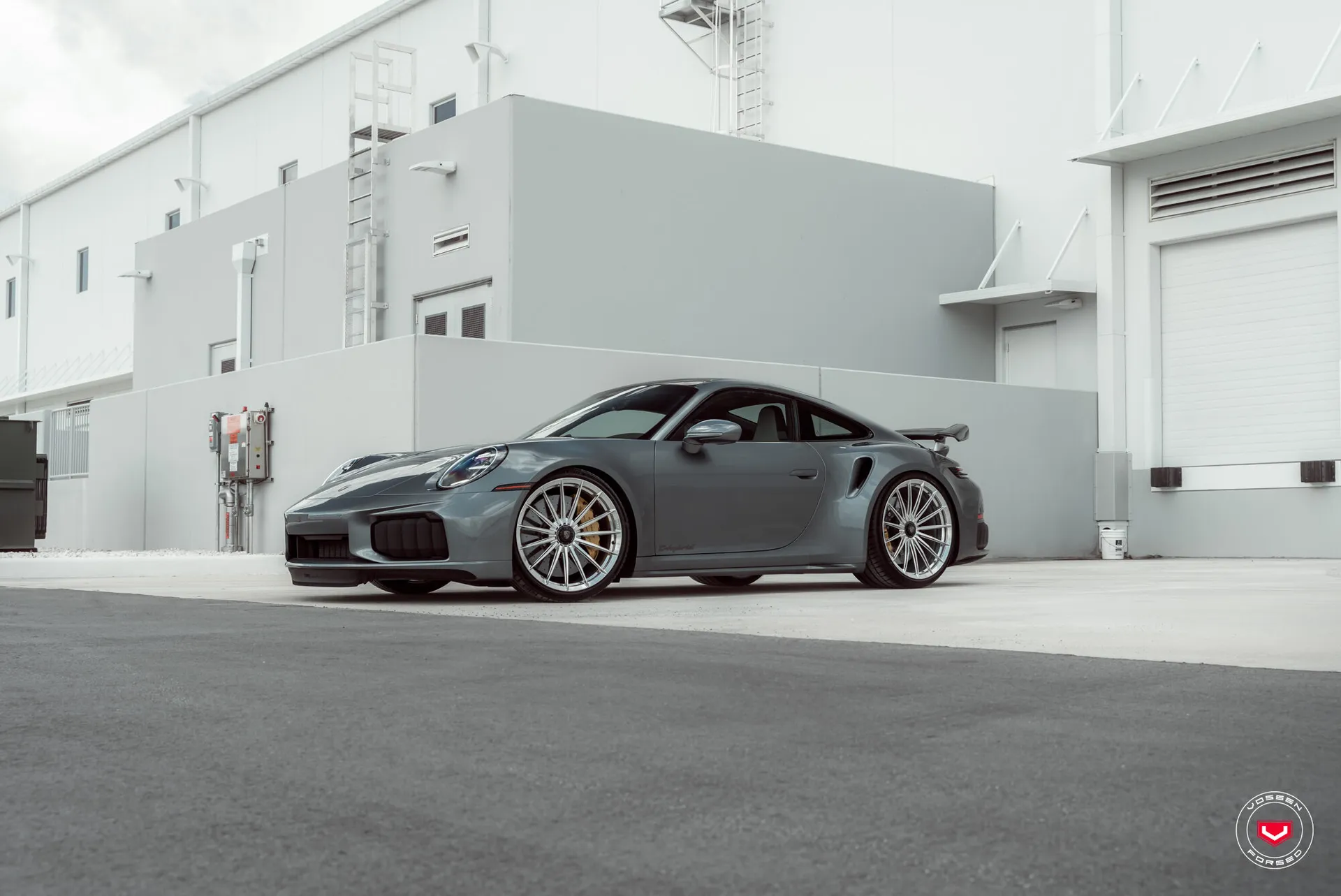 Porsche 992, 2