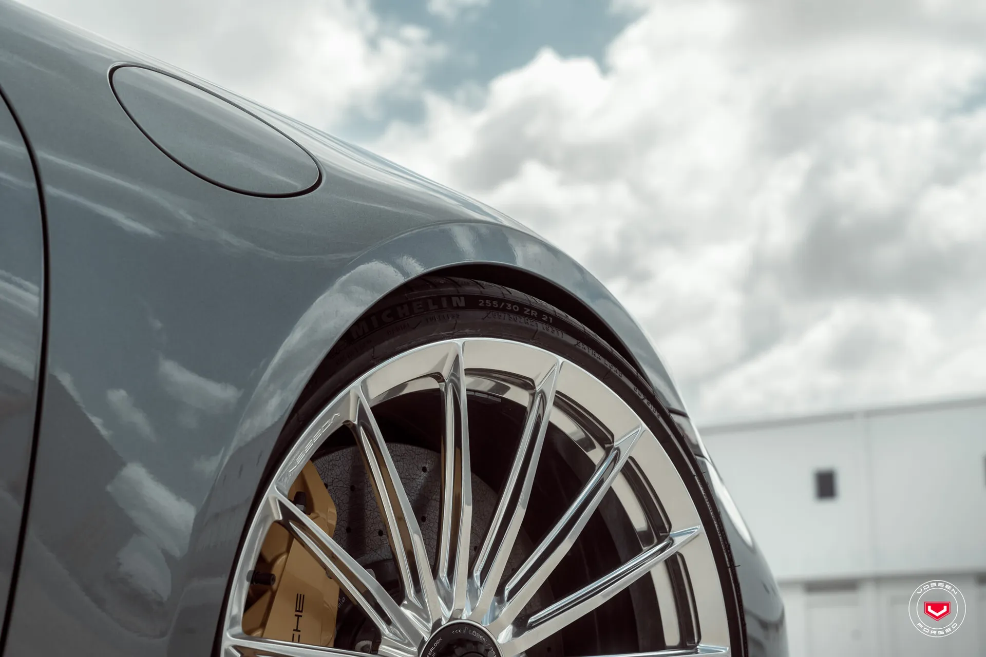 Porsche 992, 3