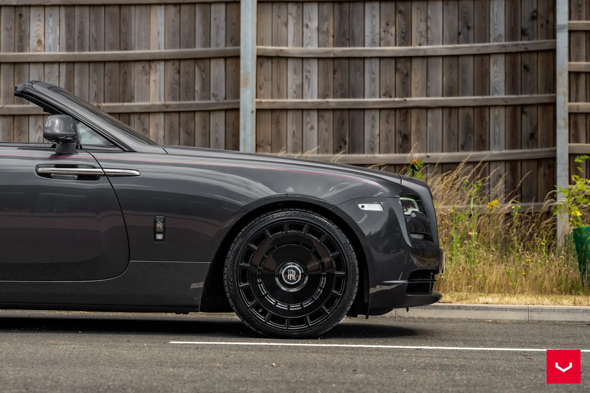 Rolls Royce Dawn, 12