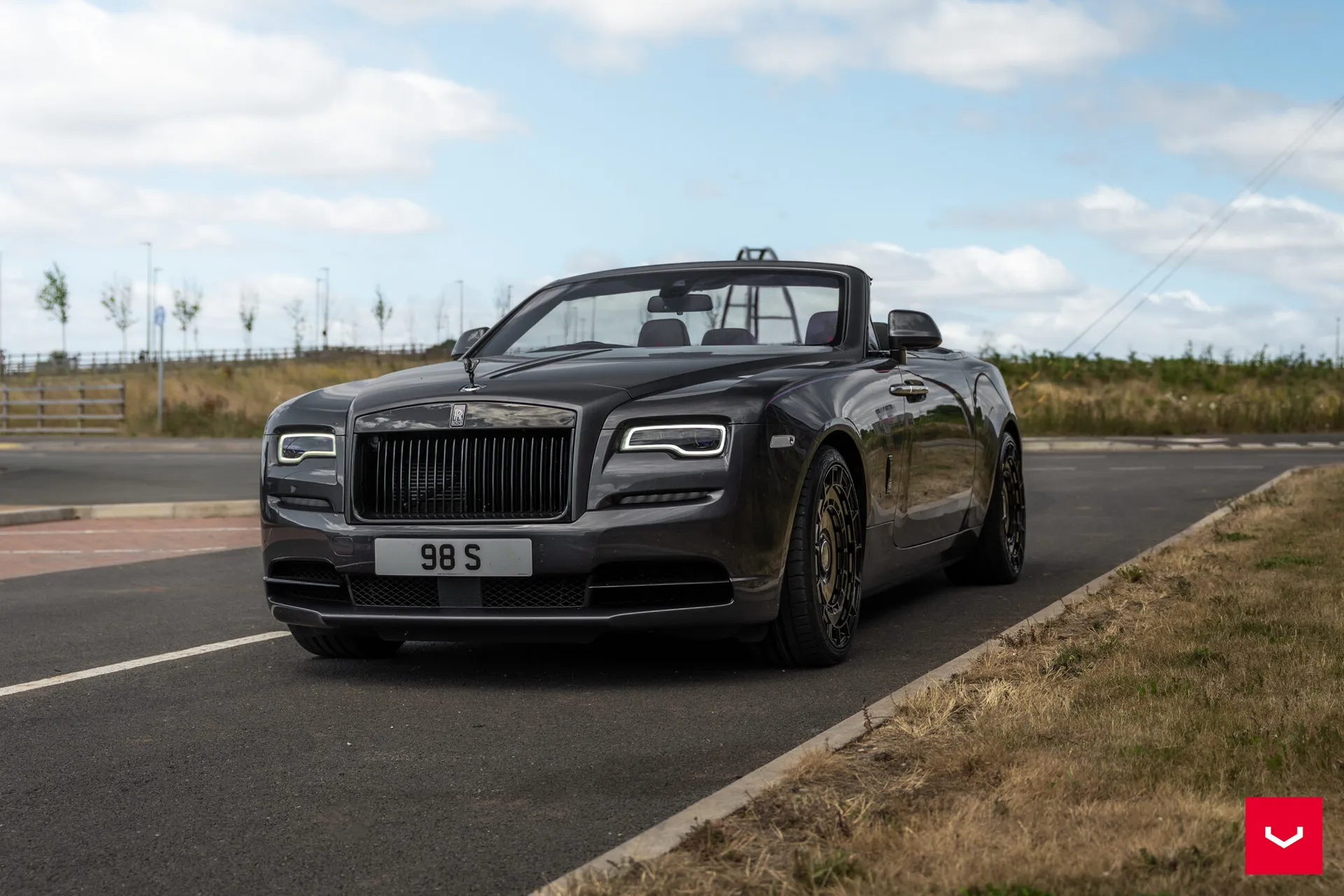 Rolls Royce Dawn, 3
