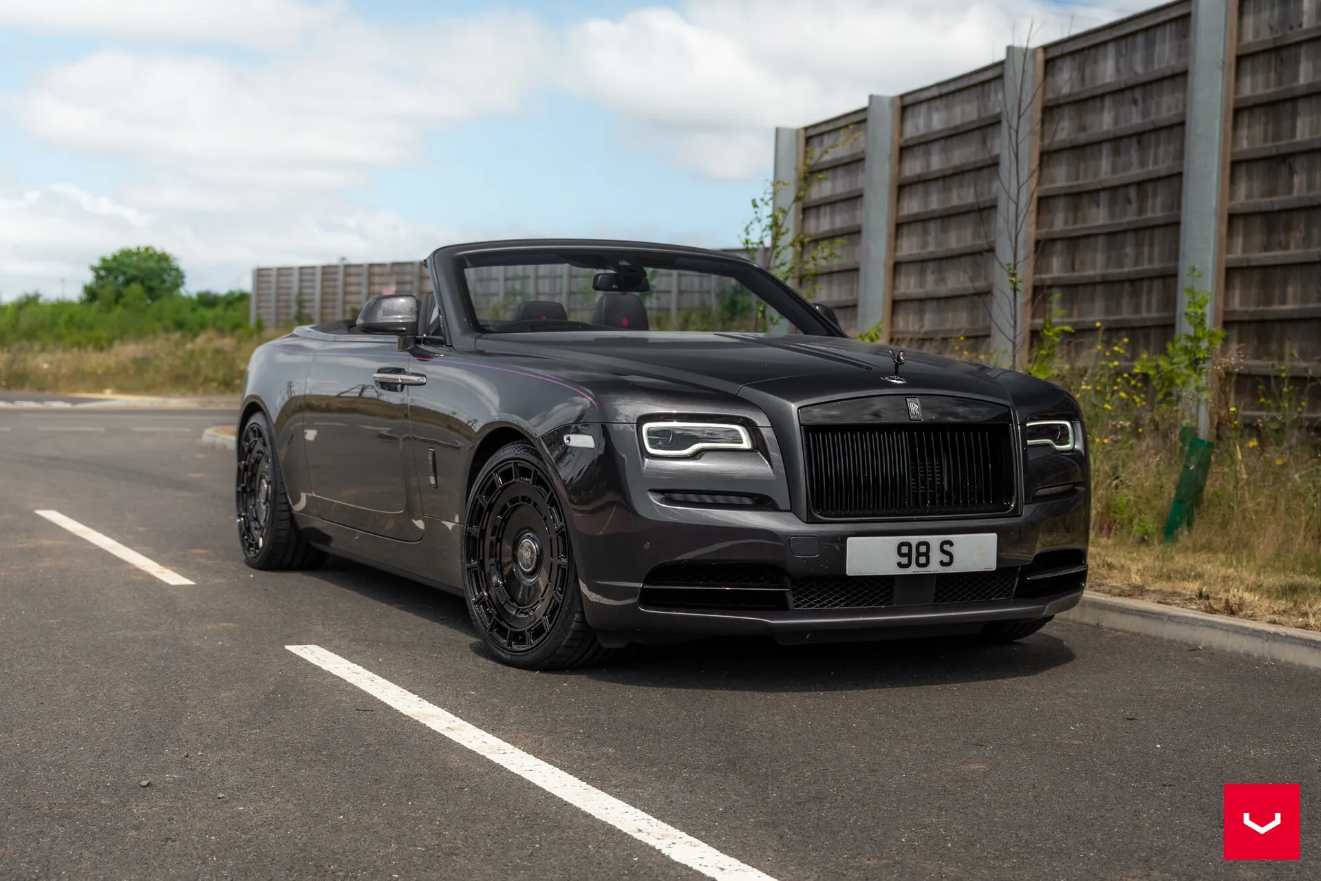 Rolls Royce Dawn, 1