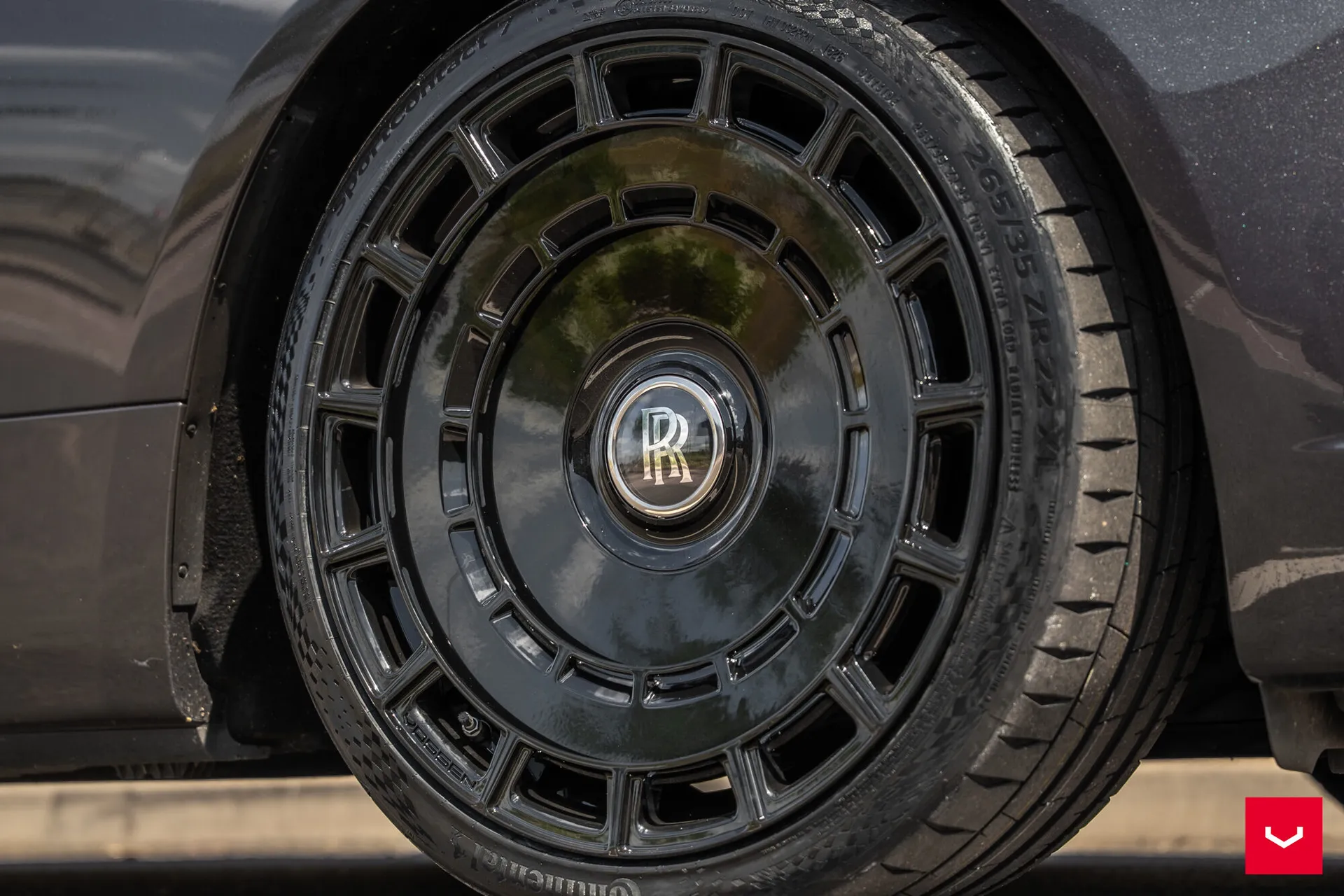 Rolls Royce Dawn, 10