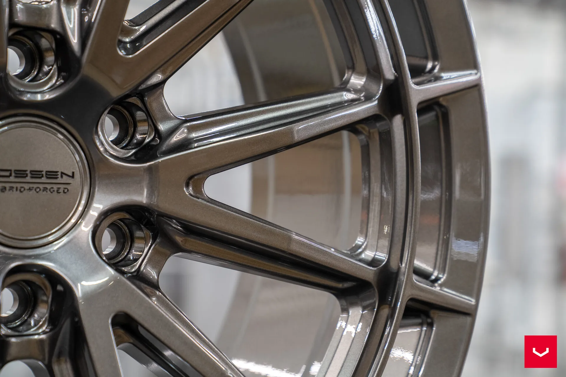 Gloss Gunmetal, 4