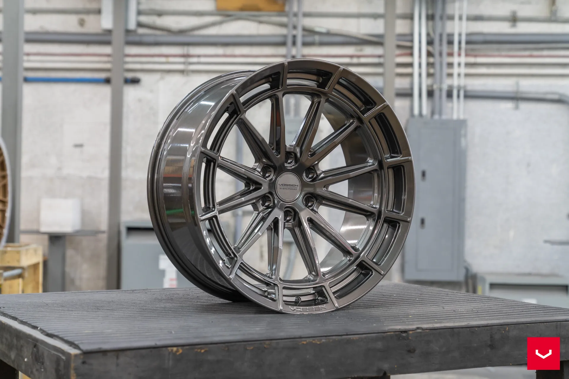Gloss Gunmetal, 12