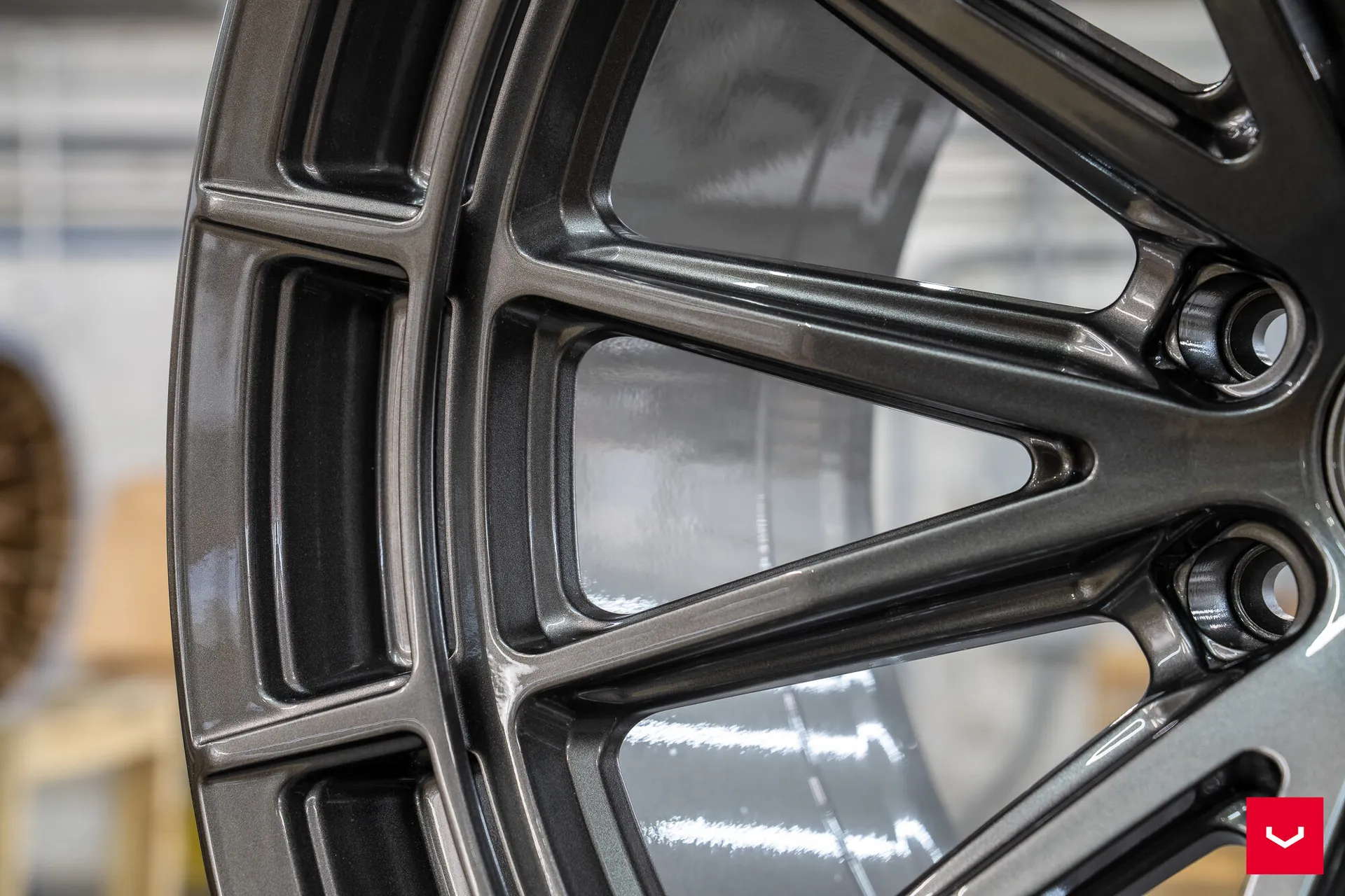 Gloss Gunmetal, 10