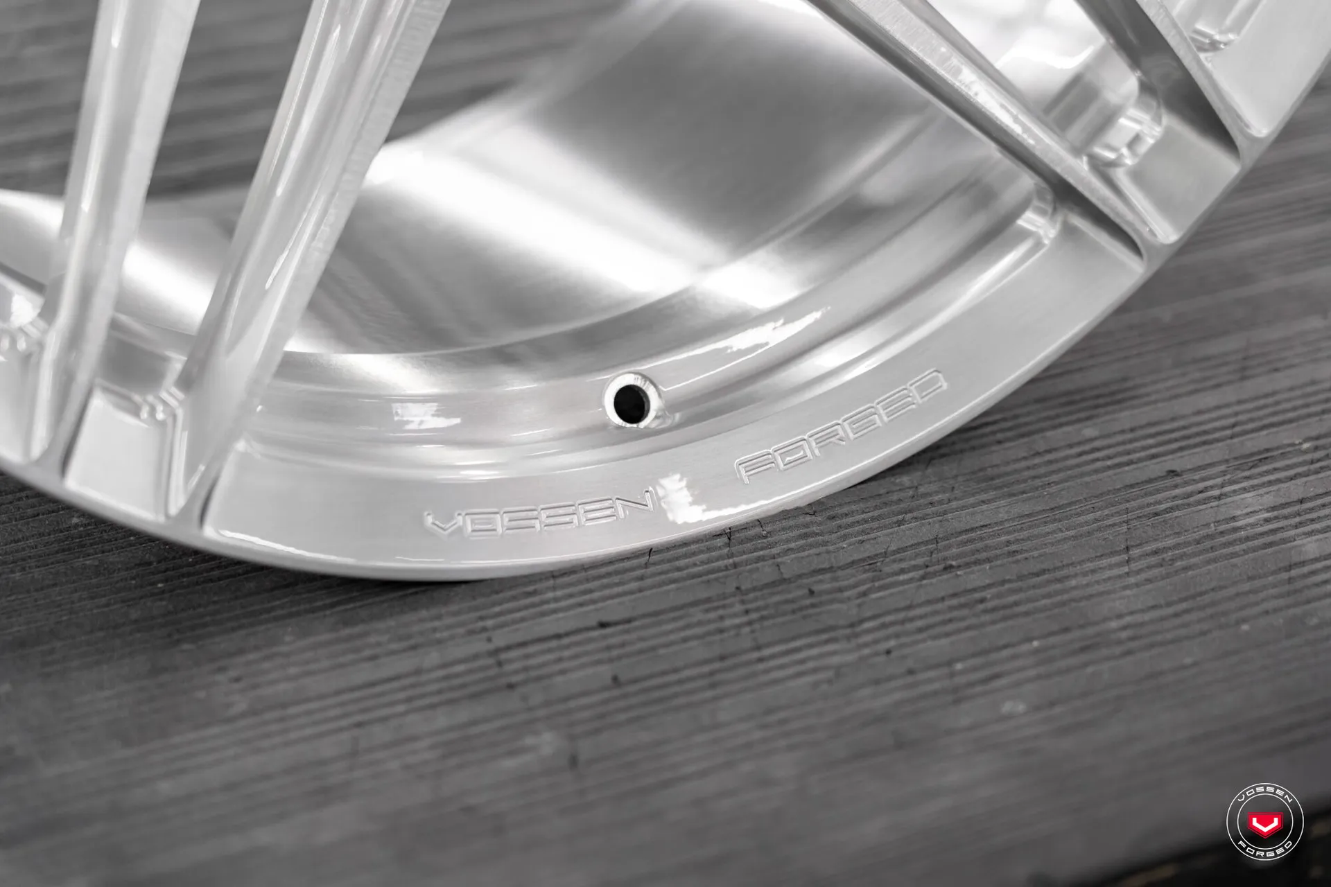 Gloss Clear, 4