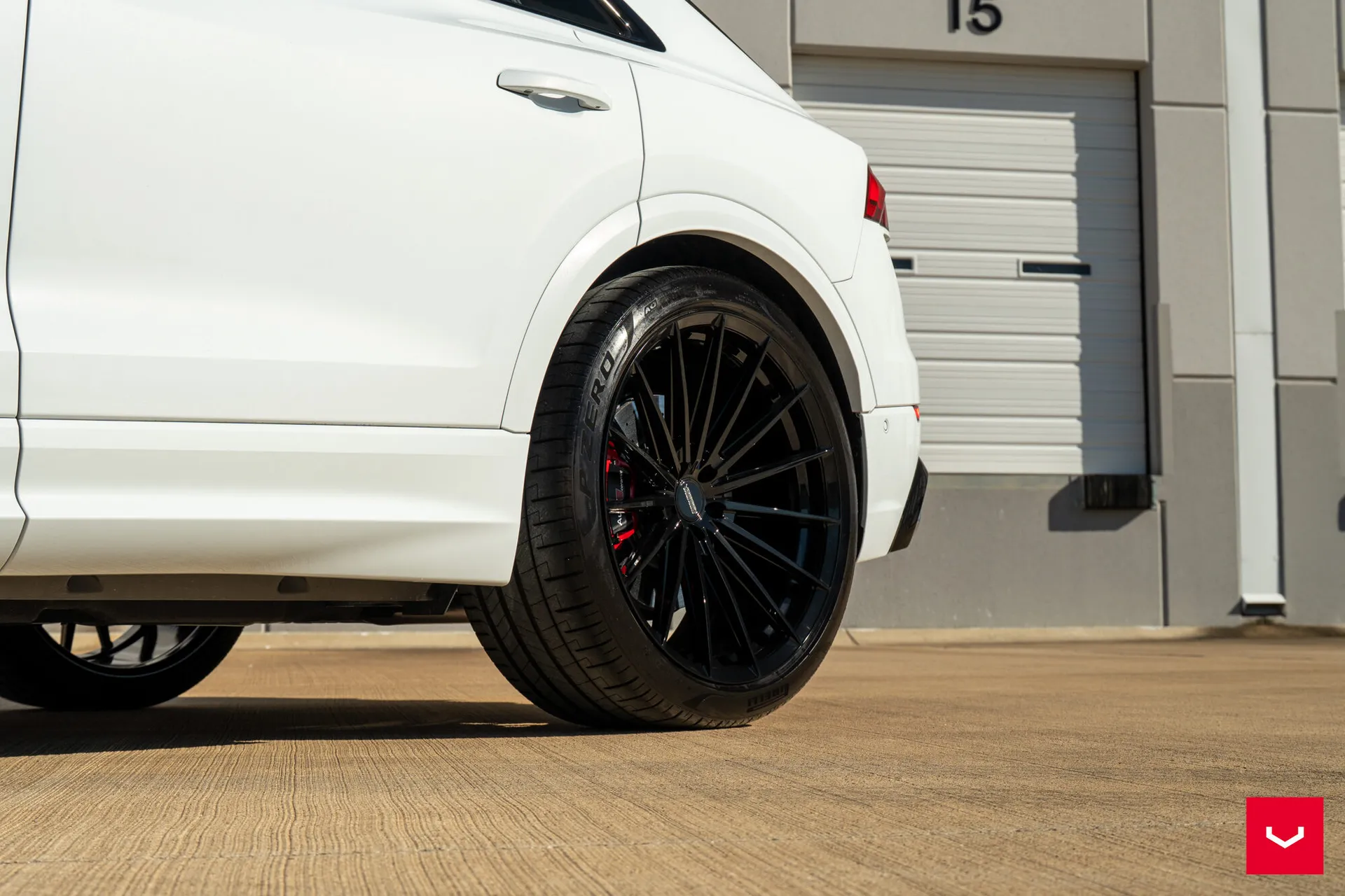 Audi Q8 / SQ8 / RSQ8, 9