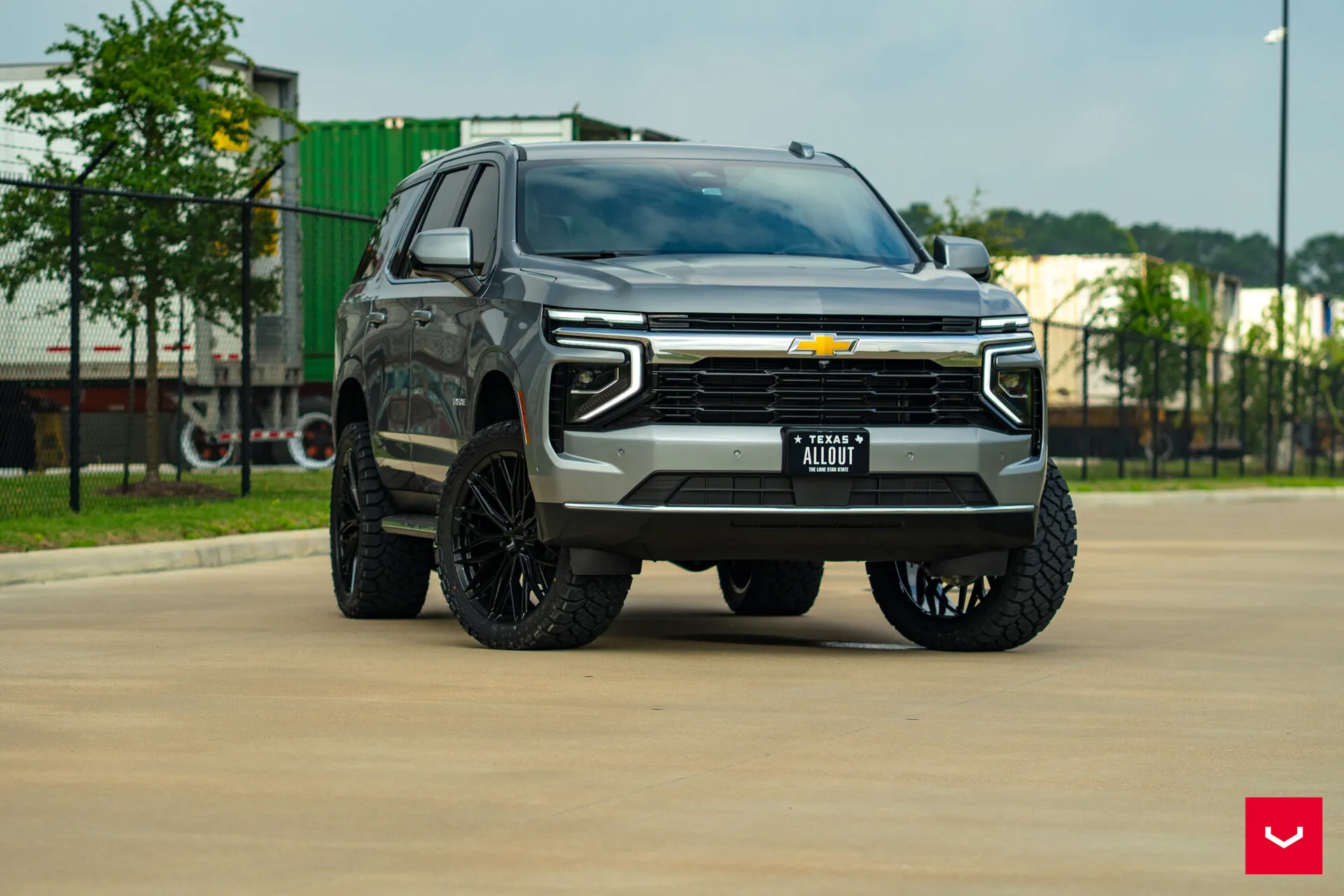 Chevrolet Tahoe, 8