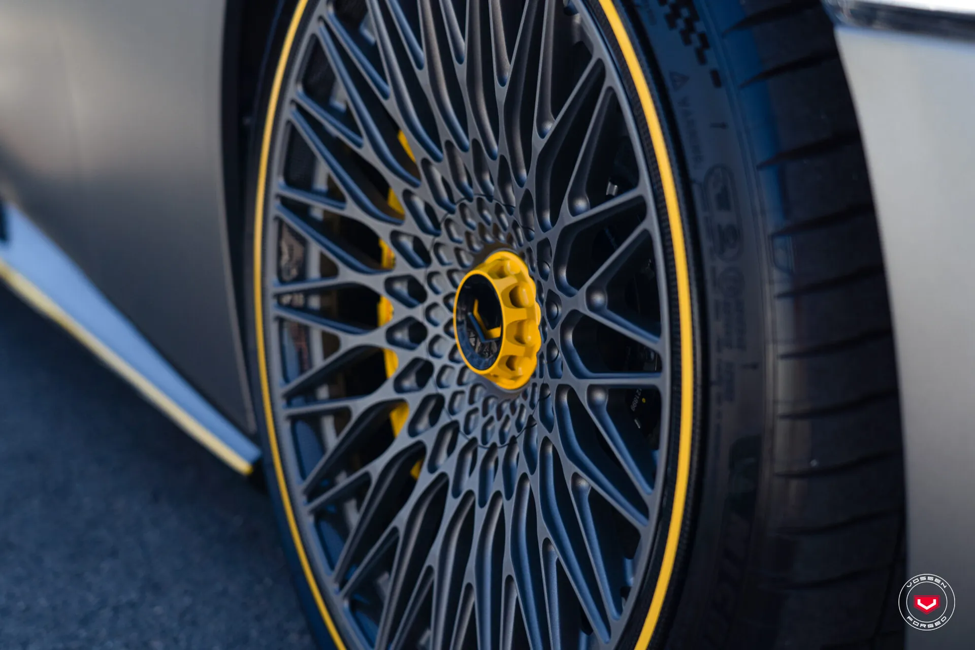 Ferrari 12Cilindri, 6