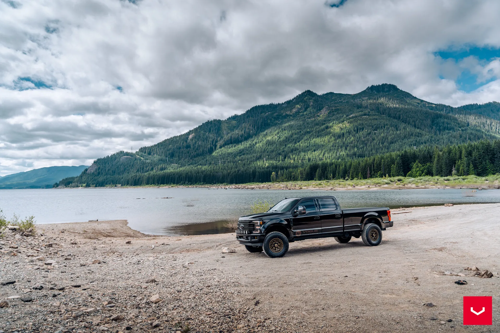 Ford F-250 / F-350, 8
