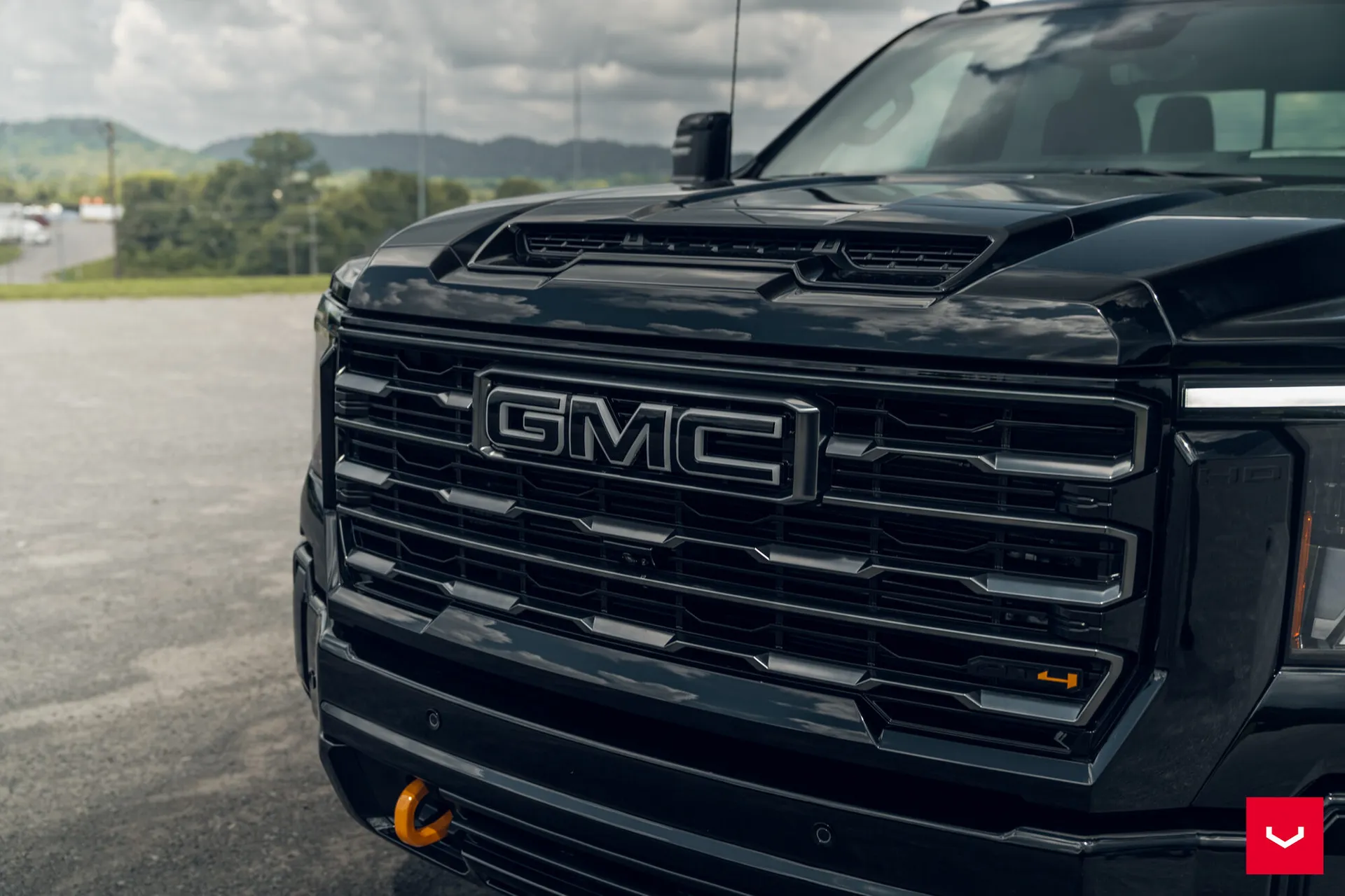 GMC Sierra, 10