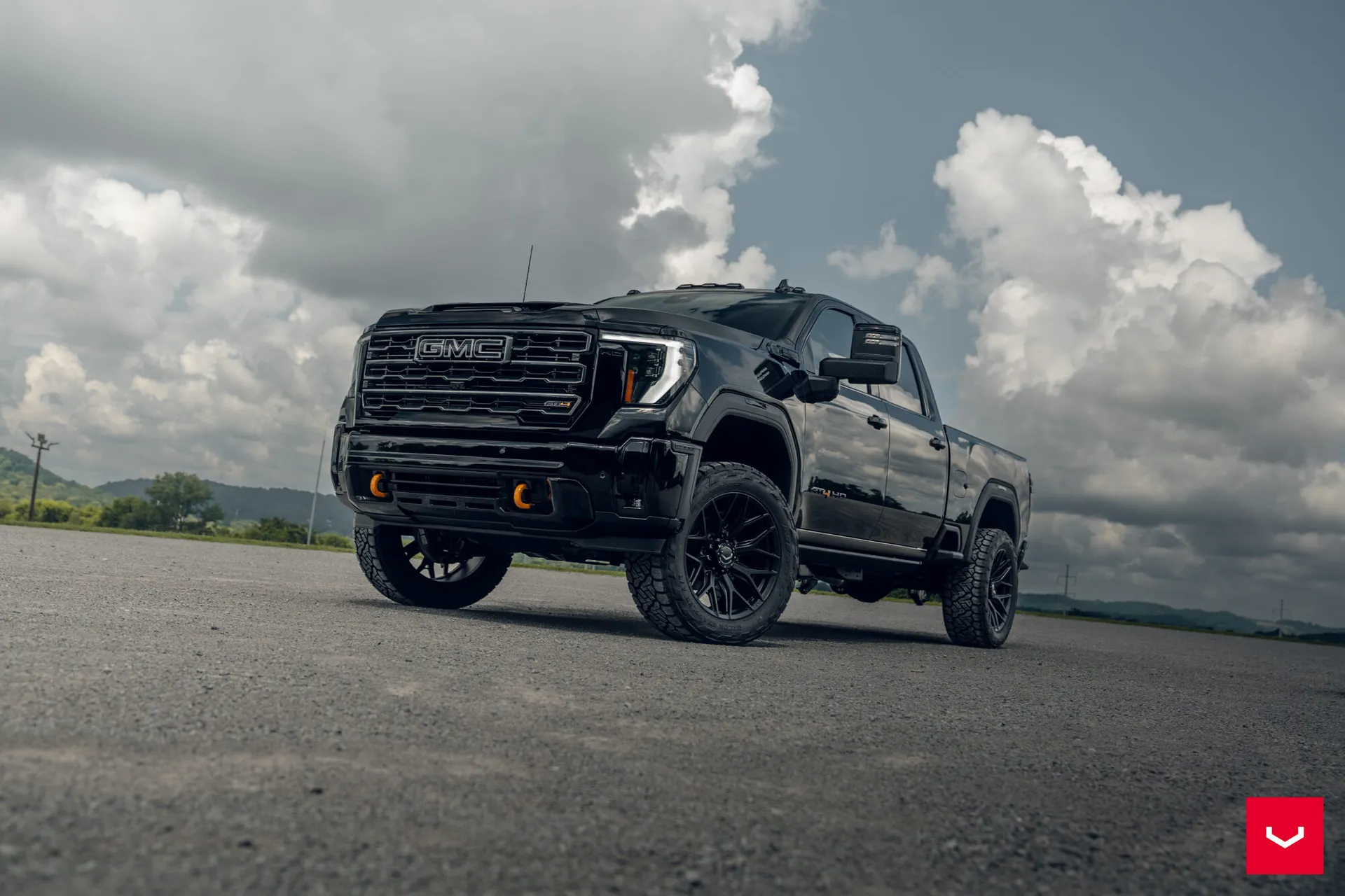 GMC Sierra, 1