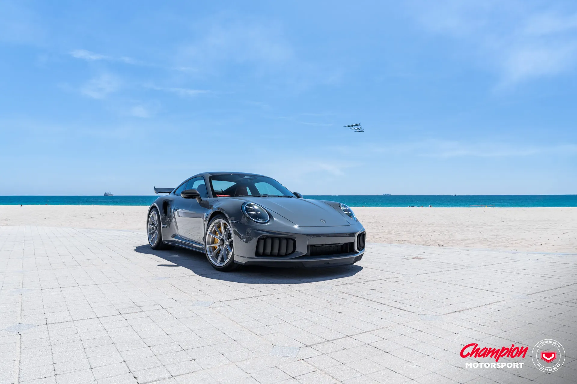 Porsche 992, 9