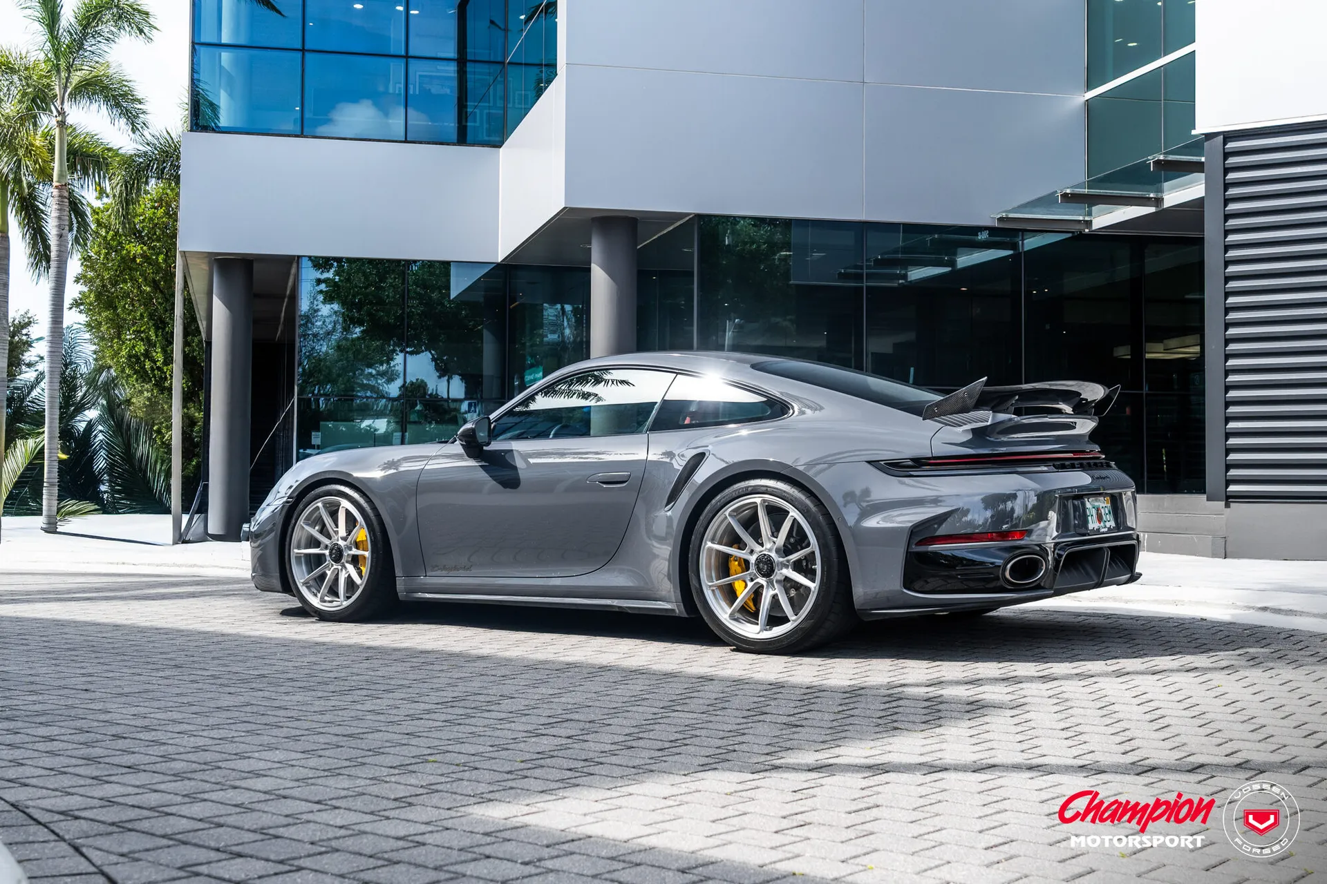 Porsche 992, 2