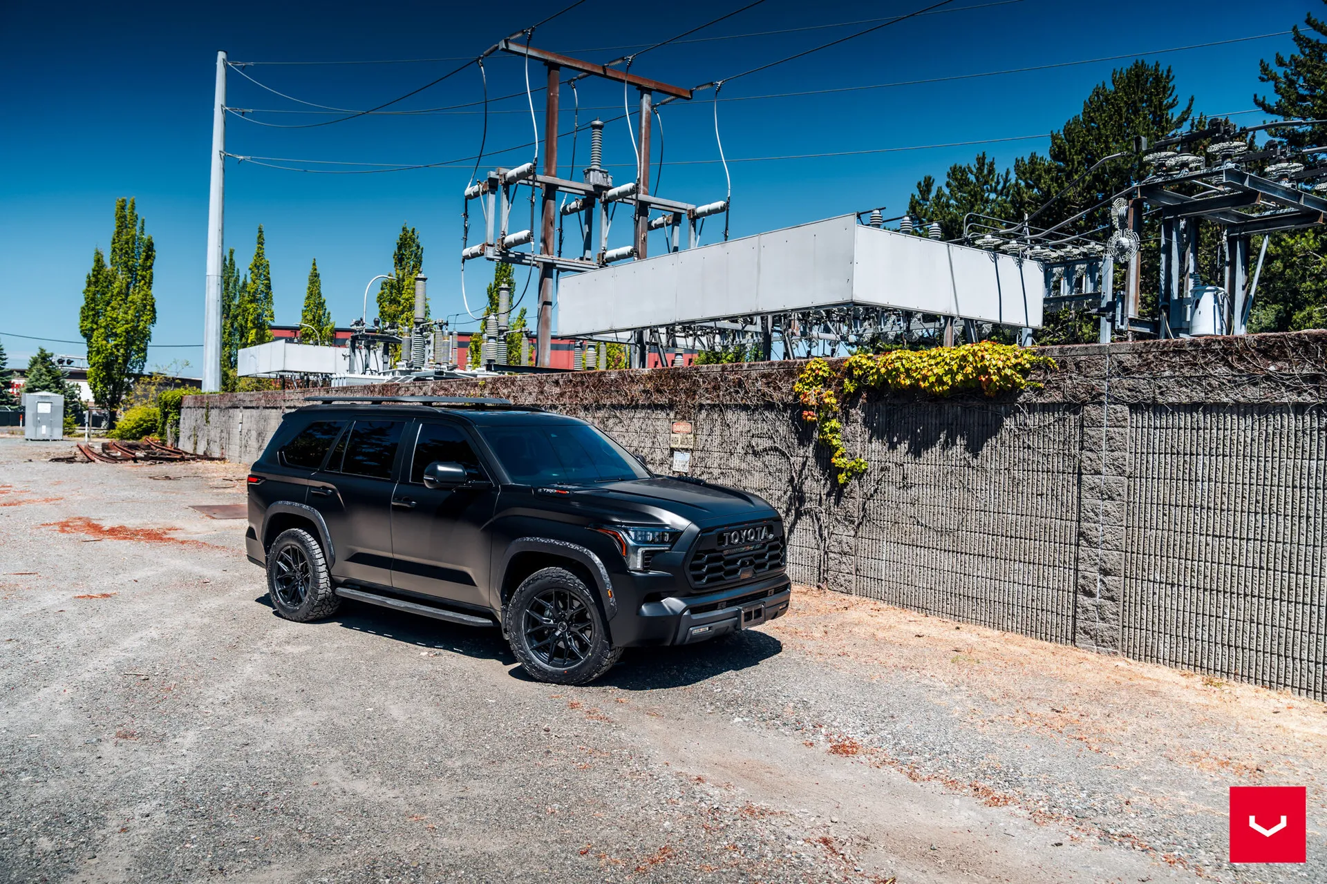 Toyota Sequoia, 1