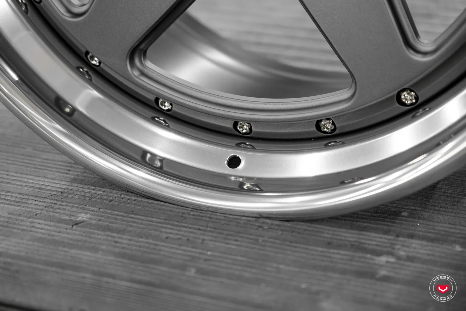 Matte Gunmetal | Gloss Clear, 11