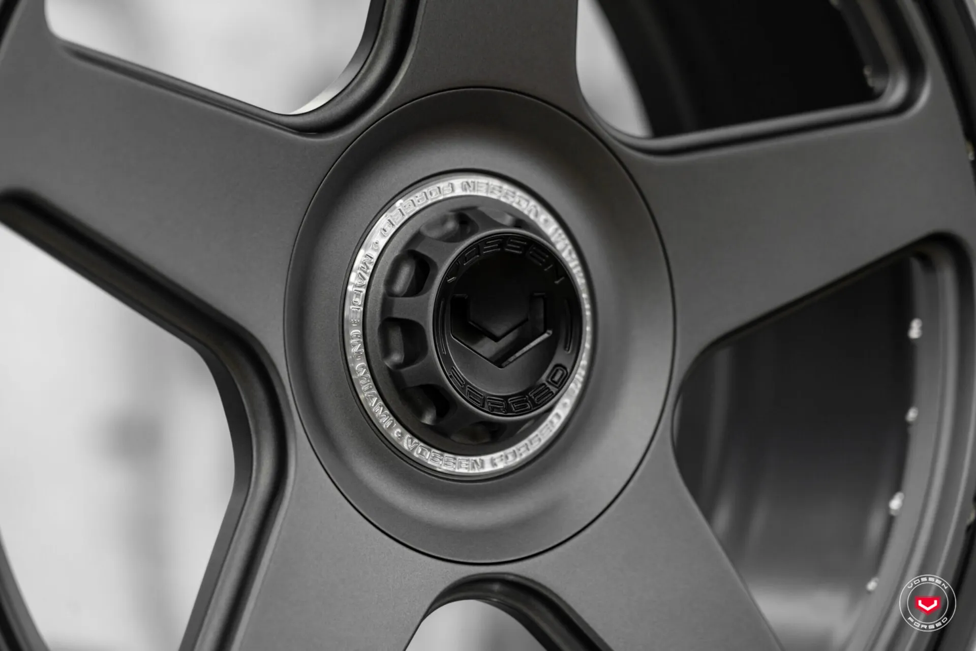 Matte Gunmetal | Gloss Clear, 6