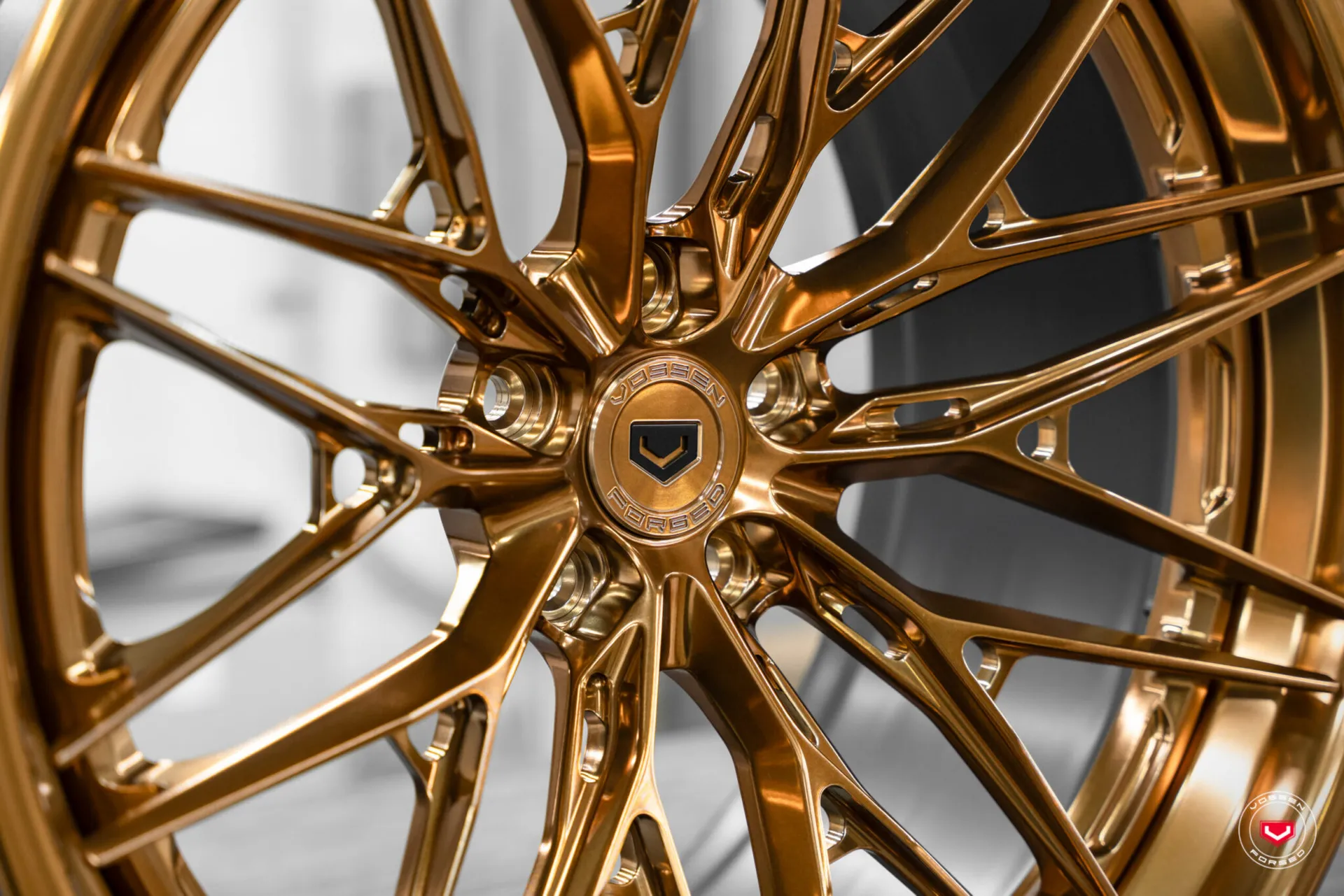 Brickell Bronze | Brickell Bronze, 5